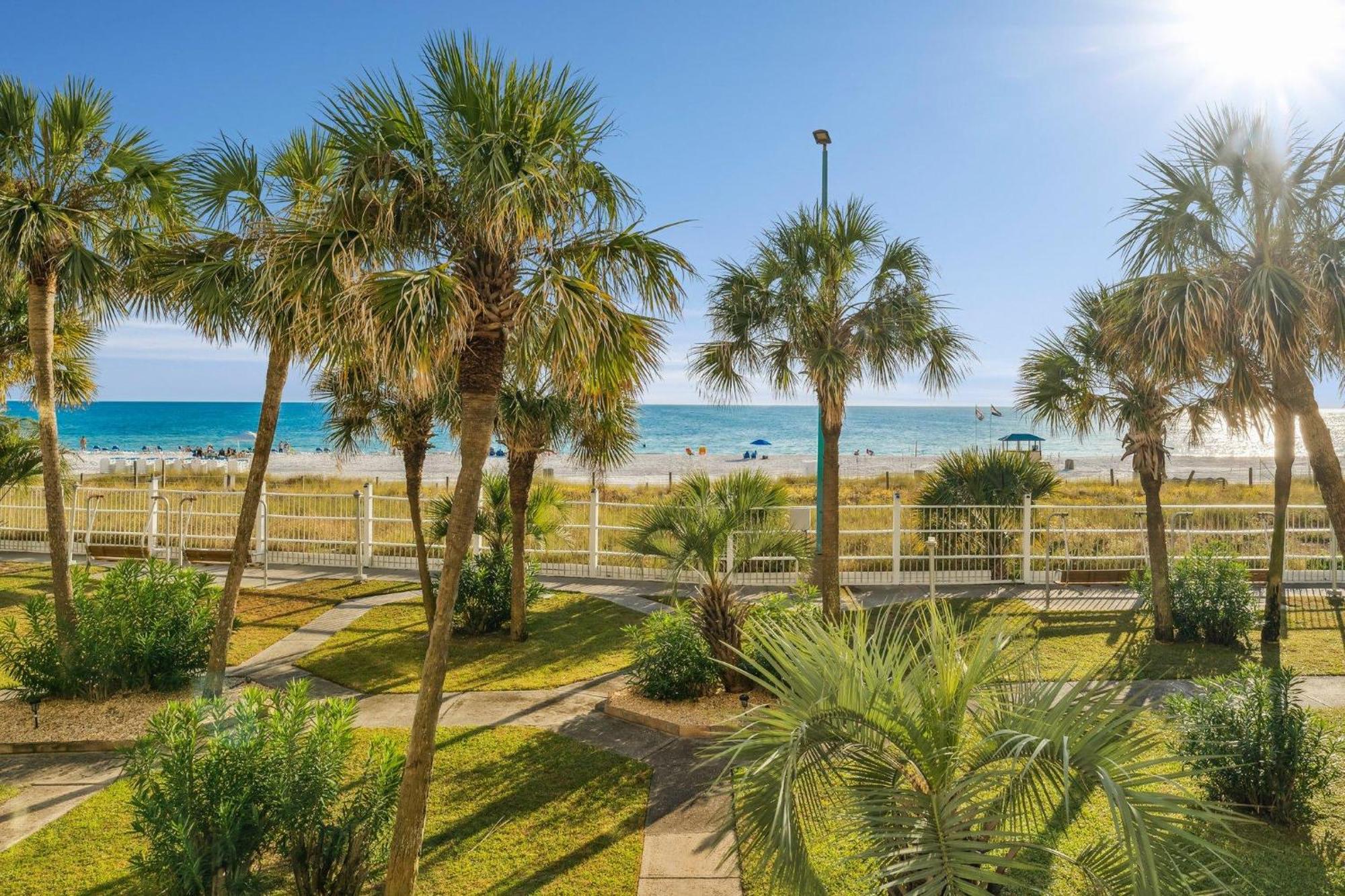 Summit 204 Free Beach Chairs With Your * Panama City Beach